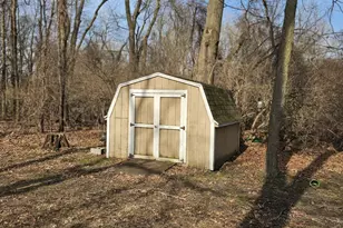 2212 Aurora Dr, Jackson, MI 49203 - Photo 30