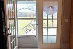 26512 Kathy St, Roseville, MI 48066 - Photo 10