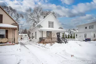 243 W 14th St, Holland, MI 49423 - Photo 2