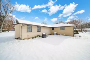 912 Halstead Blvd, Jackson, MI 49203 - Photo 30