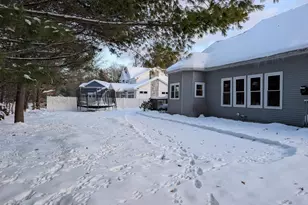 1040 N Robinhood Dr, Muskegon, MI 49445 - Photo 68