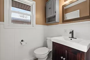 3909 Alamo Ave, Kalamazoo, MI 49006 - Photo 12