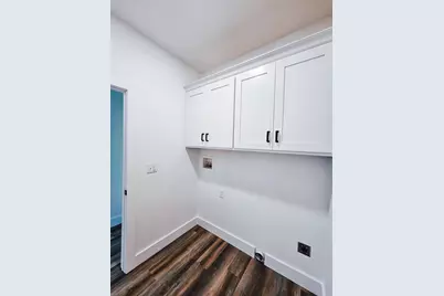 246 Glei Court, Hillsdale, MI 49242 - Photo 18