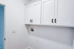 246 Glei Ct, Hillsdale, MI 49242 - Photo 18