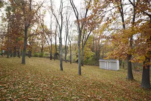 54060 W Ridgeview Circle, Paw Paw, MI 49079 - Photo 32