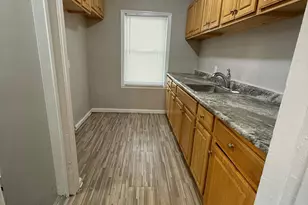 19758 Greenview Ave, Detroit, MI 48219 - Photo 6