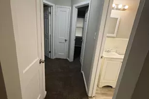 19758 Greenview Ave, Detroit, MI 48219 - Photo 8