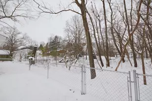 9247 Oakland Dr, Portage, MI 49024 - Photo 22