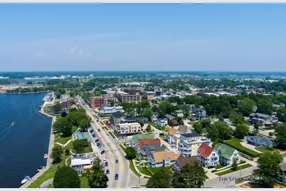 218 S Harbor Drive #202, Grand Haven, MI 49417 - Photo 36