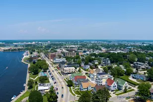 218 S Harbor Dr, Grand Haven, MI 49417 - Photo 36