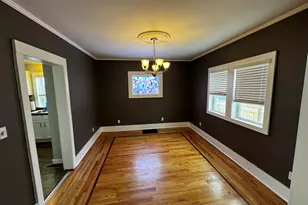 406 Garfield St, Jackson, MI 49203 - Photo 8