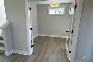 562 Lincoln Lawns Dr NW, Walker, MI 49534 - Photo 10