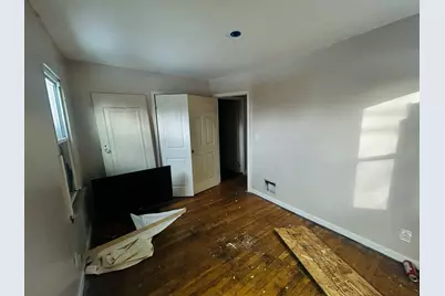 8907 Cloverlawn Street, Detroit, MI 48204 - Photo 16