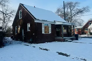 8907 Cloverlawn St, Detroit, MI 48204 - Photo 2