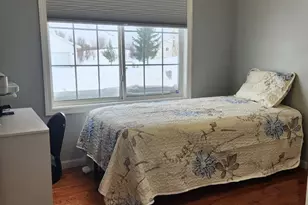 241 Glendale Dr NE, Rockford, MI 49341 - Photo 12