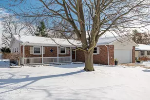 7525 Woodcrest St, Portage, MI 49024 - Photo 2