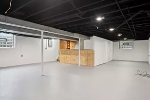 29484 Spring Hill Dr, Southfield, MI 48076 - Photo 30