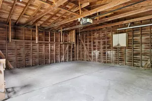 29484 Spring Hill Dr, Southfield, MI 48076 - Photo 38