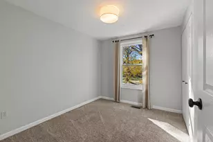 230 Selkirk St, Canton, MI 48187 - Photo 12