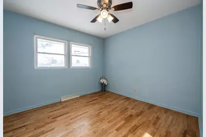 4759 Paw Paw Lake Road, Coloma, MI 49038 - Photo 20