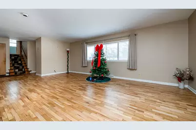 4759 Paw Paw Lake Road, Coloma, MI 49038 - Photo 8