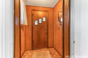 560 Lane Ave NW, Grand Rapids, MI 49504 - Photo 10