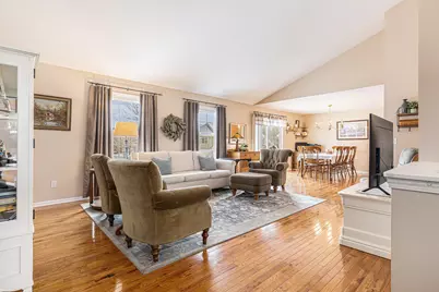 2432 Eastwinde Court NW, Grand Rapids, MI 49504 - Photo 6