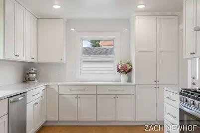 430 Washington Avenue, Holland, MI 49423 - Photo 8