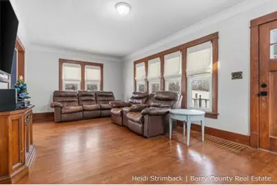 312 E Clinton Street, Hastings, MI 49058 - Photo 6