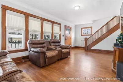 312 E Clinton Street, Hastings, MI 49058 - Photo 8