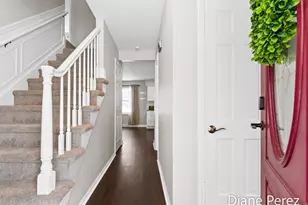 1920 Glenmoor Ct SE, Kentwood, MI 49508 - Photo 2