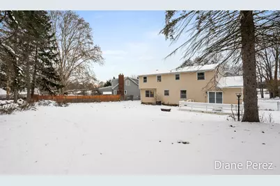 1920 Glenmoor Court SE, Kentwood, MI 49508 - Photo 40