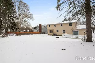 1920 Glenmoor Ct SE, Kentwood, MI 49508 - Photo 40