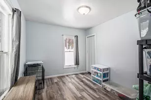 240 Chicago Ave, Kalamazoo, MI 49048 - Photo 10