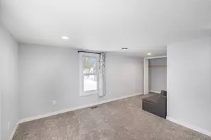 114 Vincent St, Belding, MI 48809 - Photo 16