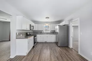 114 Vincent St, Belding, MI 48809 - Photo 12