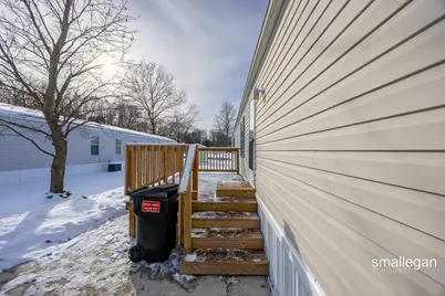 4843 Gretchen Avenue NW, Comstock Park, MI 49321 - Photo 18