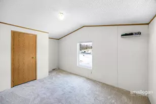 4843 Gretchen Ave NW, Comstock Park, MI 49321 - Photo 12