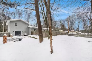 18689 W Spring Lake Rd, Spring Lake, MI 49456 - Photo 24