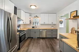 18689 W Spring Lake Rd, Spring Lake, MI 49456 - Photo 8