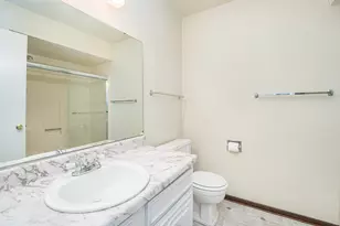 6249 Acropolis Dr SE, Grand Rapids, MI 49546 - Photo 18