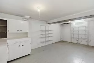 23013 Melrose Ave, Eastpointe, MI 48021 - Photo 18