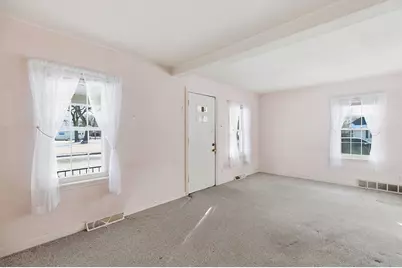 23013 Melrose Avenue, Eastpointe, MI 48021 - Photo 4