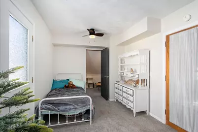 229 S Riverview Drive, Kalamazoo, MI 49004 - Photo 18