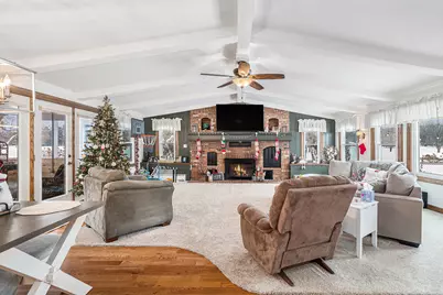318 Fairway Drive, Coldwater, MI 49036 - Photo 4