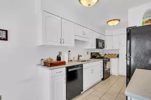 2815 S Wood Dale Dr, Jackson, MI 49203 - Photo 12