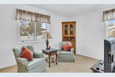 2815 S Wooddale Drive, Jackson, MI 49203 - Photo 24