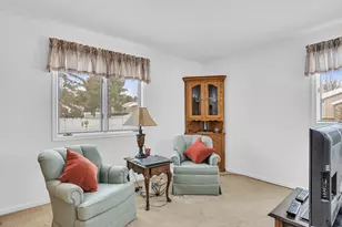 2815 S Wood Dale Dr, Jackson, MI 49203 - Photo 24