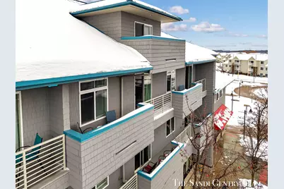 529 Miller Drive #305, Grand Haven, MI 49417 - Photo 2