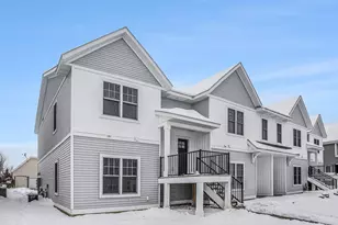 2106 Sherwood Ave, Holland, MI 49423 - Photo 1